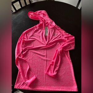 Women’s hooded top